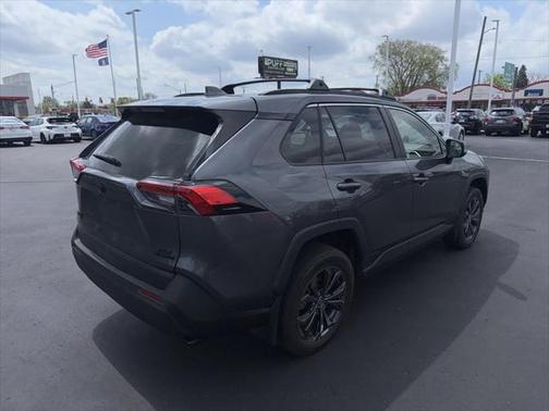 2023 Toyota RAV4 Hybrid XLE Premium