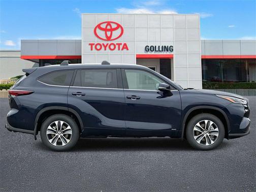 2026 Toyota Highlander Hybrid XLE