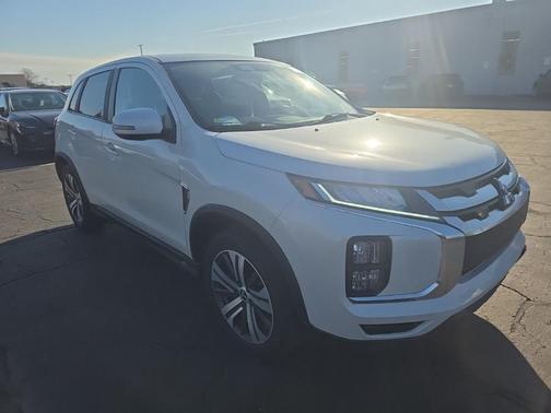 2022 Mitsubishi Outlander Sport SE