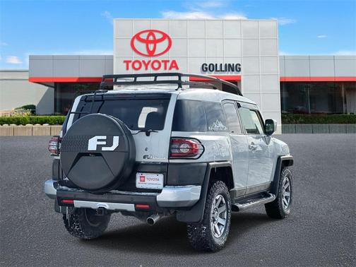 2014 Toyota FJ Cruiser Base
