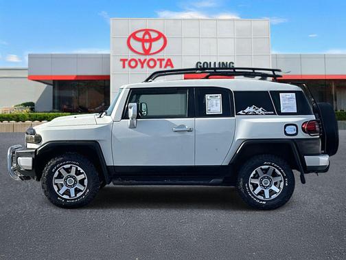 2014 Toyota FJ Cruiser Base