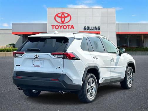 2025 Toyota RAV4 Hybrid LE