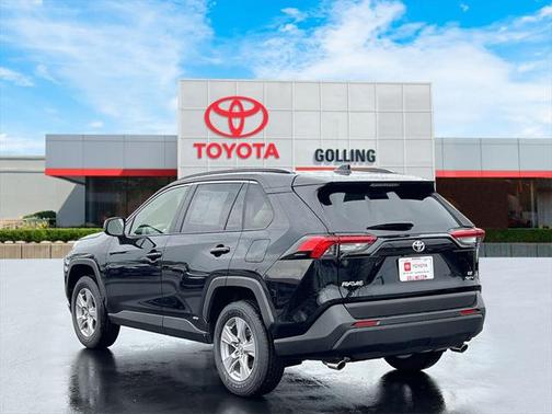 2025 Toyota RAV4 Hybrid LE