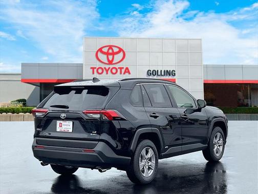 2025 Toyota RAV4 Hybrid LE