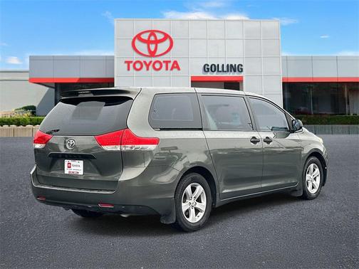 2013 Toyota Sienna SE