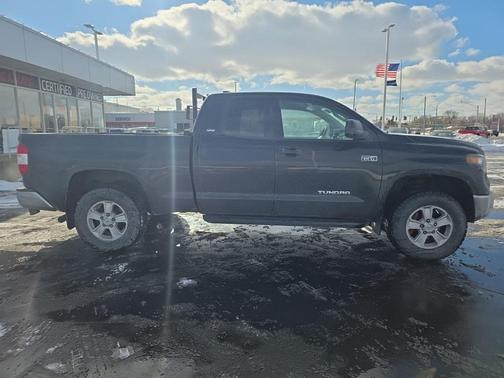 2020 Toyota Tundra SR5