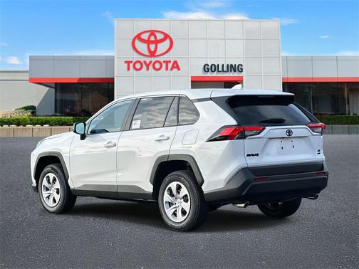 2025 Toyota RAV4 LE