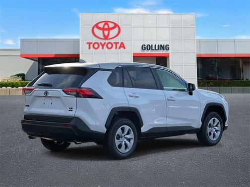 2025 Toyota RAV4 LE