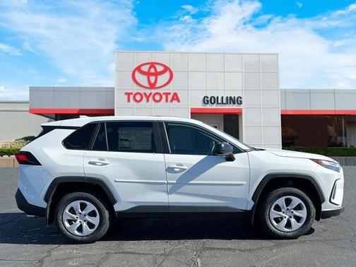 2025 Toyota RAV4 LE