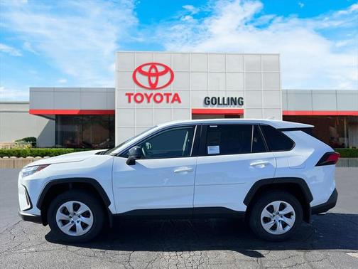 2025 Toyota RAV4 LE
