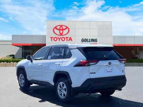 2025 Toyota RAV4 LE