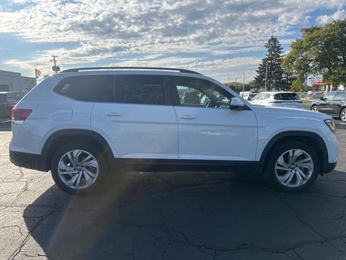 2021 Volkswagen Atlas 3.6L SE w/Technology