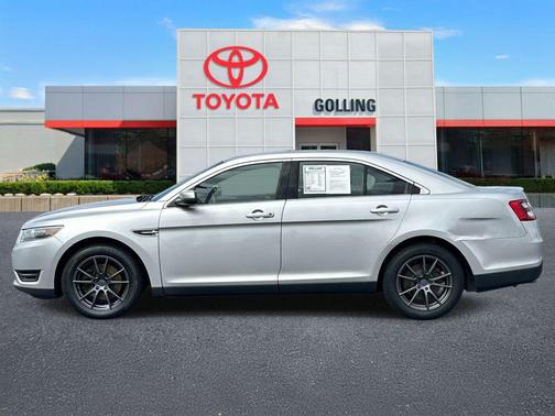 Ingot Silver 2015 Ford Taurus SEL