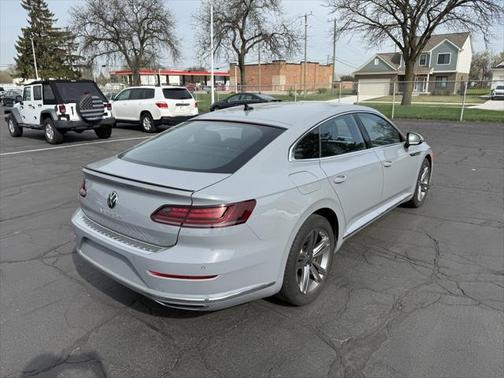 2023 Volkswagen Arteon 2.0T SE