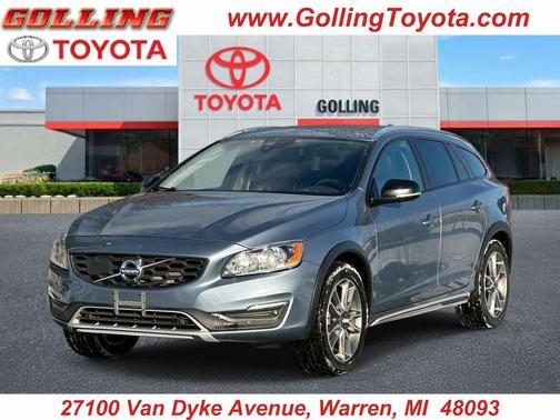 2017 Volvo V60 Cross Country T5