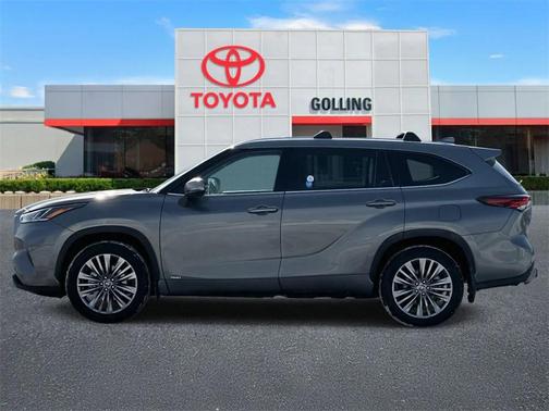 2026 Toyota Highlander Hybrid Platinum