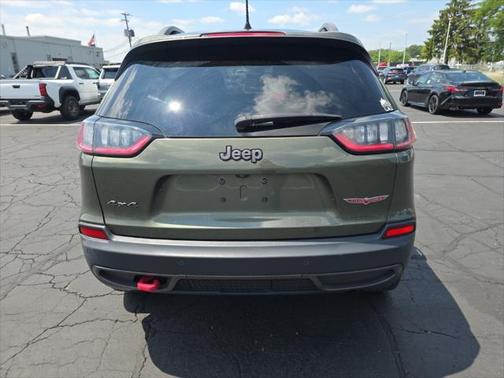 2019 Jeep Cherokee Trailhawk