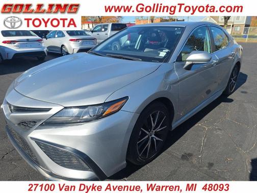 2023 Toyota Camry SE