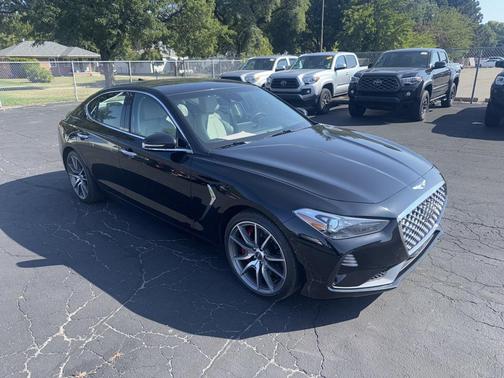 2020 Genesis G70 2.0T RWD Manual