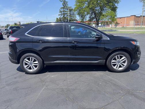 Shadow Black 2018 Ford Edge SEL