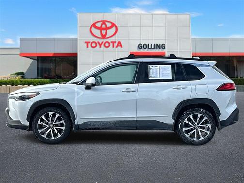 2023 Toyota Corolla Cross XLE