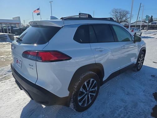 2023 Toyota Corolla Cross XLE