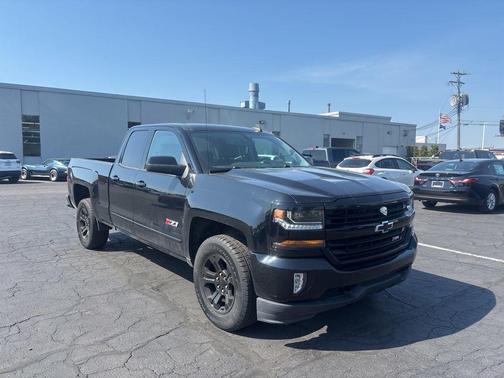 Black 2019 Chevrolet Silverado 1500 2LT