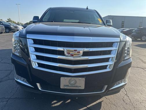 2017 Cadillac Escalade ESV Premium Luxury