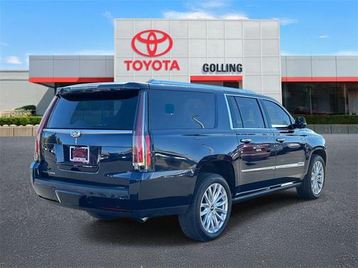 2017 Cadillac Escalade ESV Premium Luxury