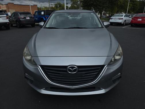 2016 Mazda Mazda3 i Sport