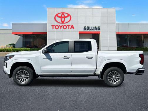 Summit White 2023 Chevrolet Colorado LT