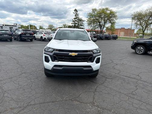 Summit White 2023 Chevrolet Colorado LT