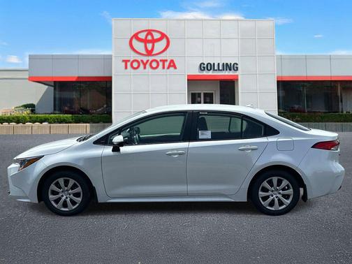 Wind Chill Pearl 2026 Toyota Corolla LE