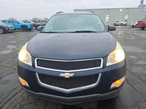 2011 Chevrolet Traverse LS