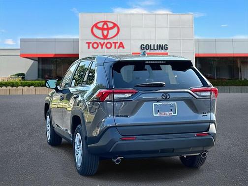 2025 Toyota RAV4 LE