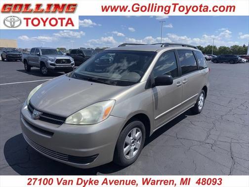 2004 Toyota Sienna LE