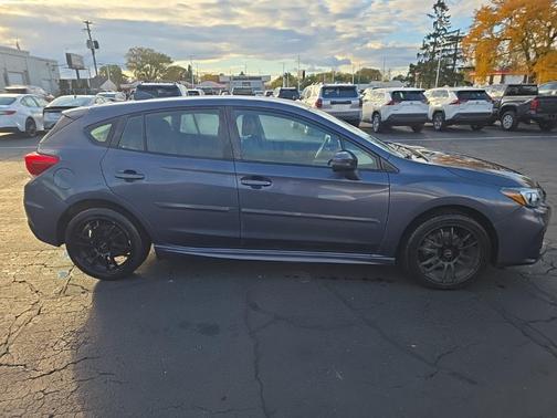 2017 Subaru Impreza 2.0i Sport