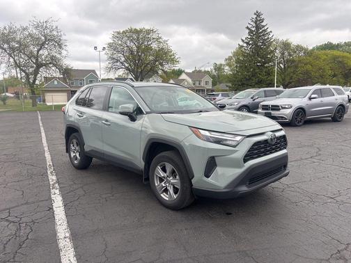 Lunar Rock 2022 Toyota RAV4 XLE