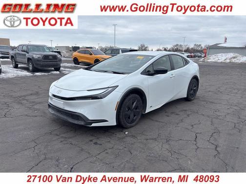 2025 Toyota Prius LE