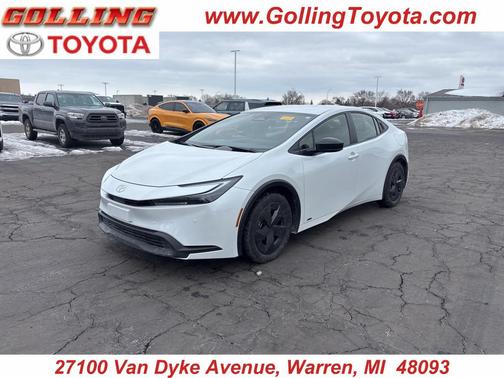 2025 Toyota Prius LE