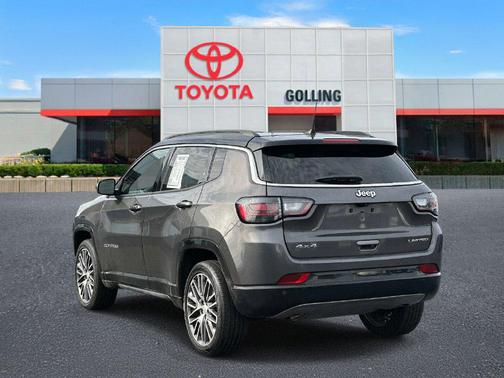 Baltic Gray Metallic Clearcoat 2024 Jeep Compass Limited