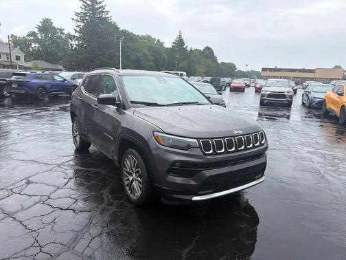 Baltic Gray Metallic Clearcoat 2024 Jeep Compass Limited