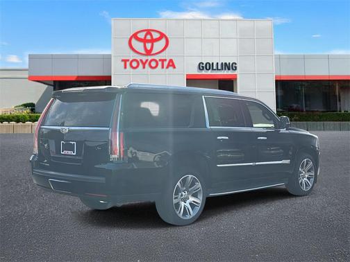 2019 Cadillac Escalade ESV Luxury