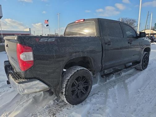 2019 Toyota Tundra SR5