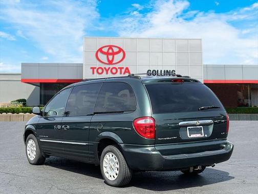 2001 Chrysler Town & Country LXi