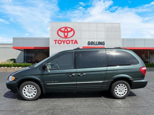 2001 Chrysler Town & Country LXi