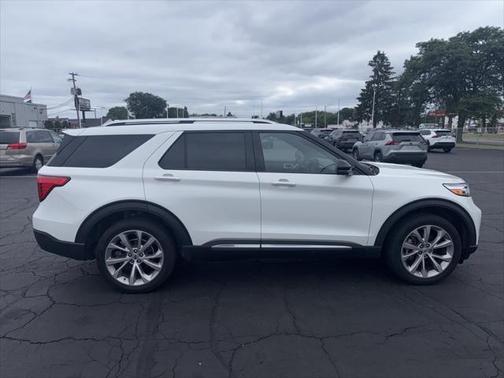 2022 Ford Explorer Platinum