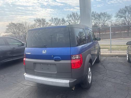 2004 Honda Element EX