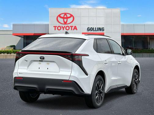 Wind Chill Pearl 2026 Toyota bZ XLE Plus