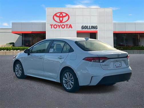 2026 Toyota Corolla Hybrid LE